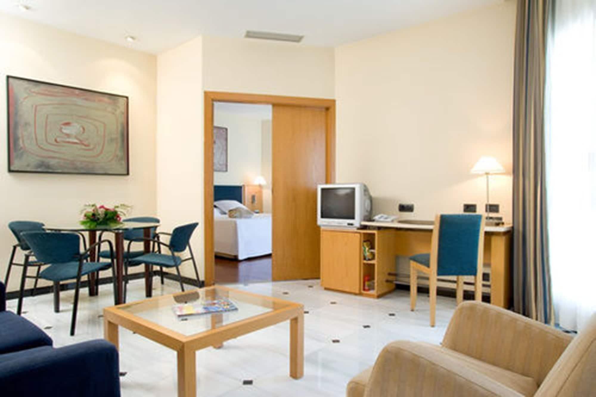 Urh Ciutat De Mataro Hotel Room photo