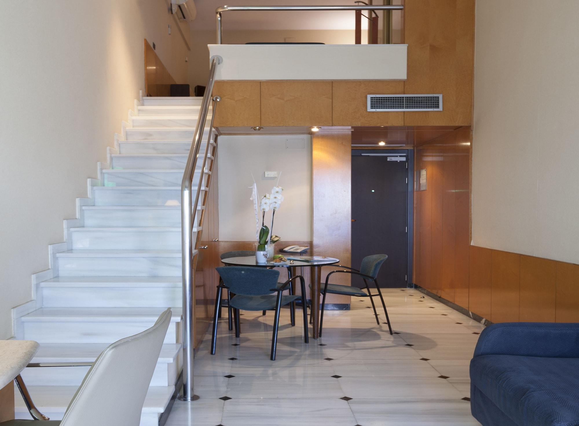 Urh Ciutat De Mataro Hotel Exterior photo