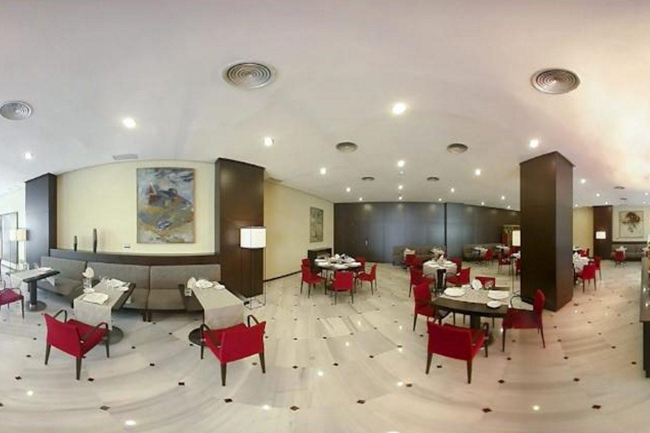 Urh Ciutat De Mataro Hotel Exterior photo