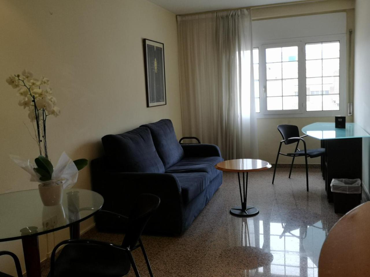 Urh Ciutat De Mataro Hotel Exterior photo